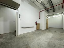 The Midtown (D19), Retail #456860681